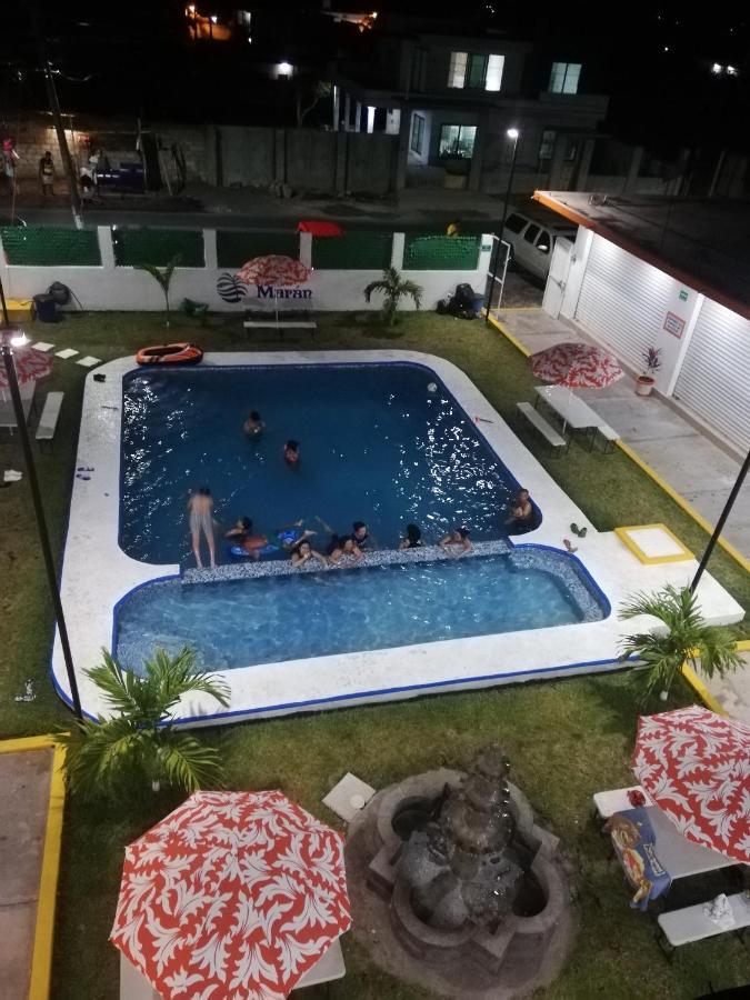 Hotel Villa Maran Chachalacas Ambiente Familiar Playa Chachalacas ภายนอก รูปภาพ